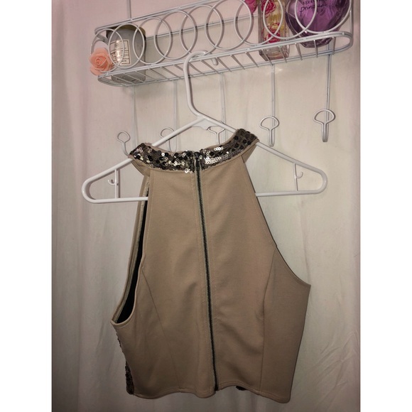 Forever21 Sequin Halter Crop-Top - Picture 3 of 3